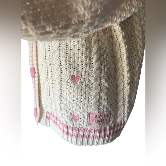 Taylor Swift Lover Album Cardigan Size MD/LG 2025 Limited Edition - Picture 5 of 14